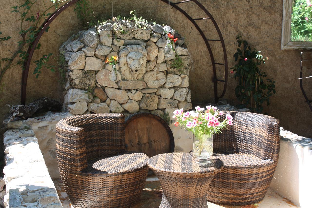 مبيت وإفطار موستيه سانت ماري La Bouscatiere المظهر الخارجي الصورة